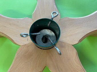 DŘEVĚNÝ STOJAN NA VÁNOČNÍ STROMEK - 3