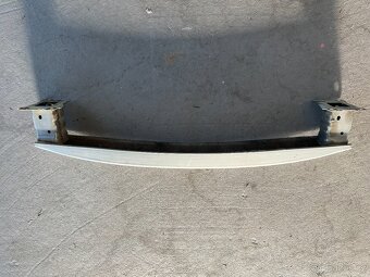 Škoda Octavia III - výztuha zadního nárazníku - 3