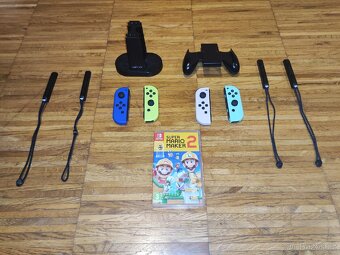 Nintendo Switch OLED včetně cestovního pouzdra - 3