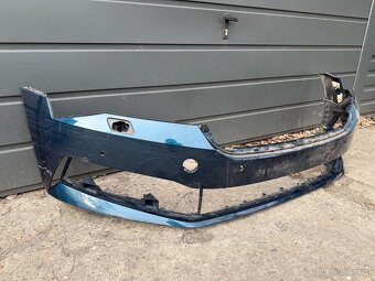 Škoda Superb 3 přední nárazník modra - 3