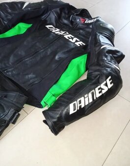 Dainese Racing 3-Pánská kožená moto kombinéza, dvoudílná - 3
