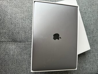 MacBook Air 13” 2019 128GB - 3