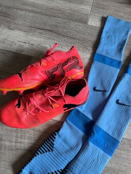 Kopačky Puma Match 7 a štulpny Nike - 3