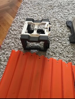 Hotwheels díly k autodráze - 3
