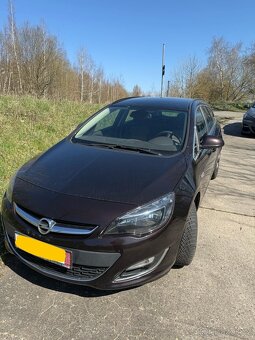 Opel Astra Sports Tourer 1.6 CDTI Cosmo – kombi, co ví, že m - 3