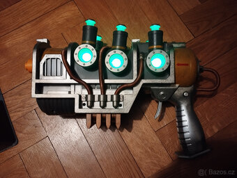 Pistol Fallout replika - 3
