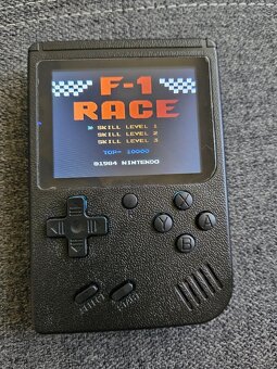 Kapesní retro herní konzole 400 v 1 - 3