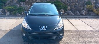 Peugeot 207 - 3