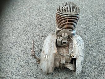 Motor Jawa 250 - 3