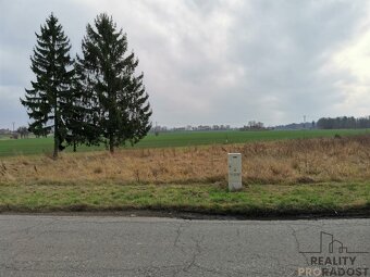 Prodej stavebního pozemku Dolní Sukolom - 3
