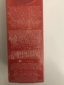 Dárková sada AVON Glam Make-up - 3