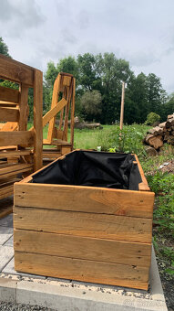 Vyvýšený truhlík větší. NOVÝ – ruční výroba - 3