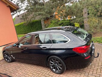 BMW 530d xDrive Touring 195kW – LUXURY, tažné, panorama - 3