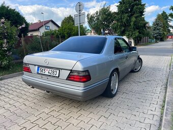 Mercedes Benz W124 Coupe (C124) - 3