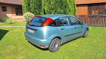 Ford Focus 1.6 (74 kW), hatchback, r. v. 2001 - 3