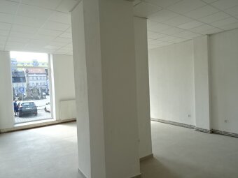 Prodej atraktivních jednotek na náměstí v Rumburku - 3
