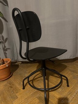 Otočná židle černá IKEA - 3
