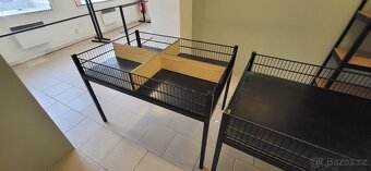 vybavení obchodu- štendry, prodejní pult, vitríny, koše - 3
