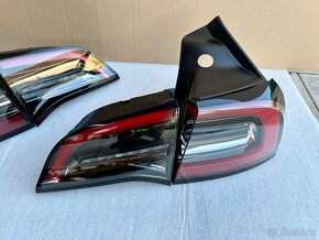 Tesla model 3 Y facelift zadni lampy lava prava original - 3