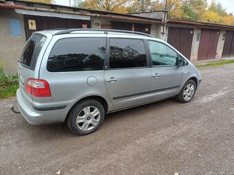 Ford galaxy - 3