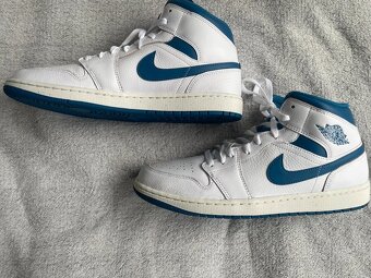 Nike Air Jordan 1 Mid Se - 3