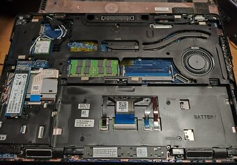 NTB Dell Latitude E5470 i5 6Gen/ DDR4 / Na nahradní dily - 3
