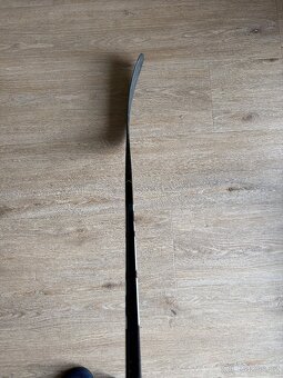 Nová hokejka CCM RIBCOR 65k, JR, flex 55, levá P29 - 3