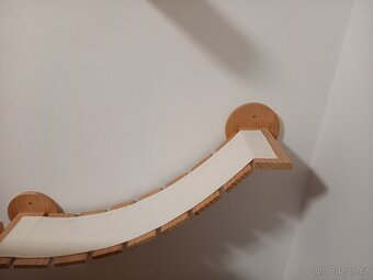 Kočičí odpočívadla / škrabadla na zeď - 3