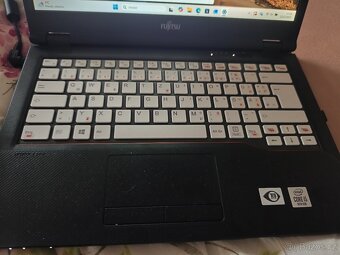 Fujitsu lifebook - 3