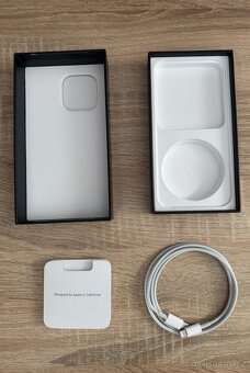 Apple iPhone 13 Pro - 3