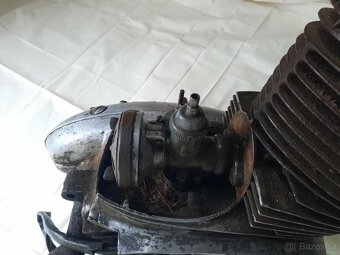Motor Jawa 250 pérák - 3