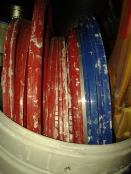 plastové kýble na rajčata - 3