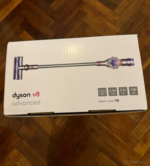 Tyčový vysavač Dyson V8 Advanced nový nerozbalený - 3