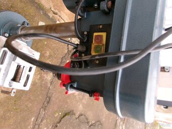 stojanová vrtačka - 3