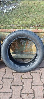 Prodám zimní pneu 205/55 R16 - 3