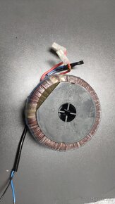 Toroidní audio transformátor 230V/300VA - 3