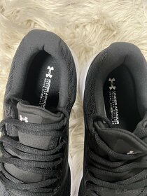 Under Armour - boty - 3
