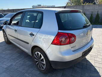 VW GOLF DÍLY  5 V - 3