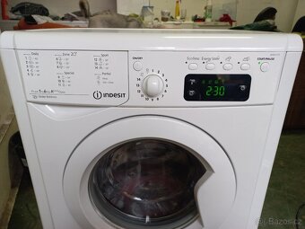 Pračka Indesit - 3