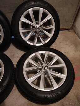 4ks alu disky orig. Vw 5x112 R17 pneu 205/55 R17 8mm - 3