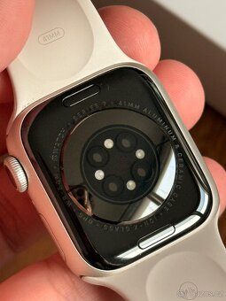Prodám Apple Watch 7 41mm - 3