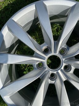 ALU DISK VW Dijon - 5G0601025BF 17" 5X112 ET48 - 3