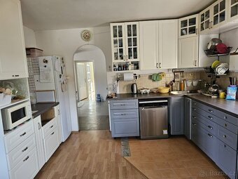 Pozemek 1750 m2 pro bydlení i komerci - 3