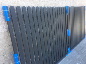 BRÁNA  DVOUKŘÍDLÁ  VRATA - 3