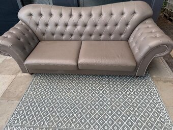 Pohovka Chesterfield - 3