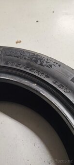 2ks 205/55/17 Nexen Winguard sport, DOT 1923, 7.2mm - 3