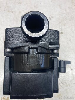 Oběhové čerpadlo Grundfos - 3