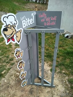 Reklamní stojan na pamlsky - 3