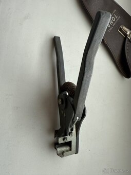 Dobové odizolovací kleště Tona Hlinsko - 3