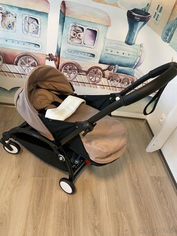 PRONAJEM kocarek do letadla pro miminko Stokke yoyo - 3